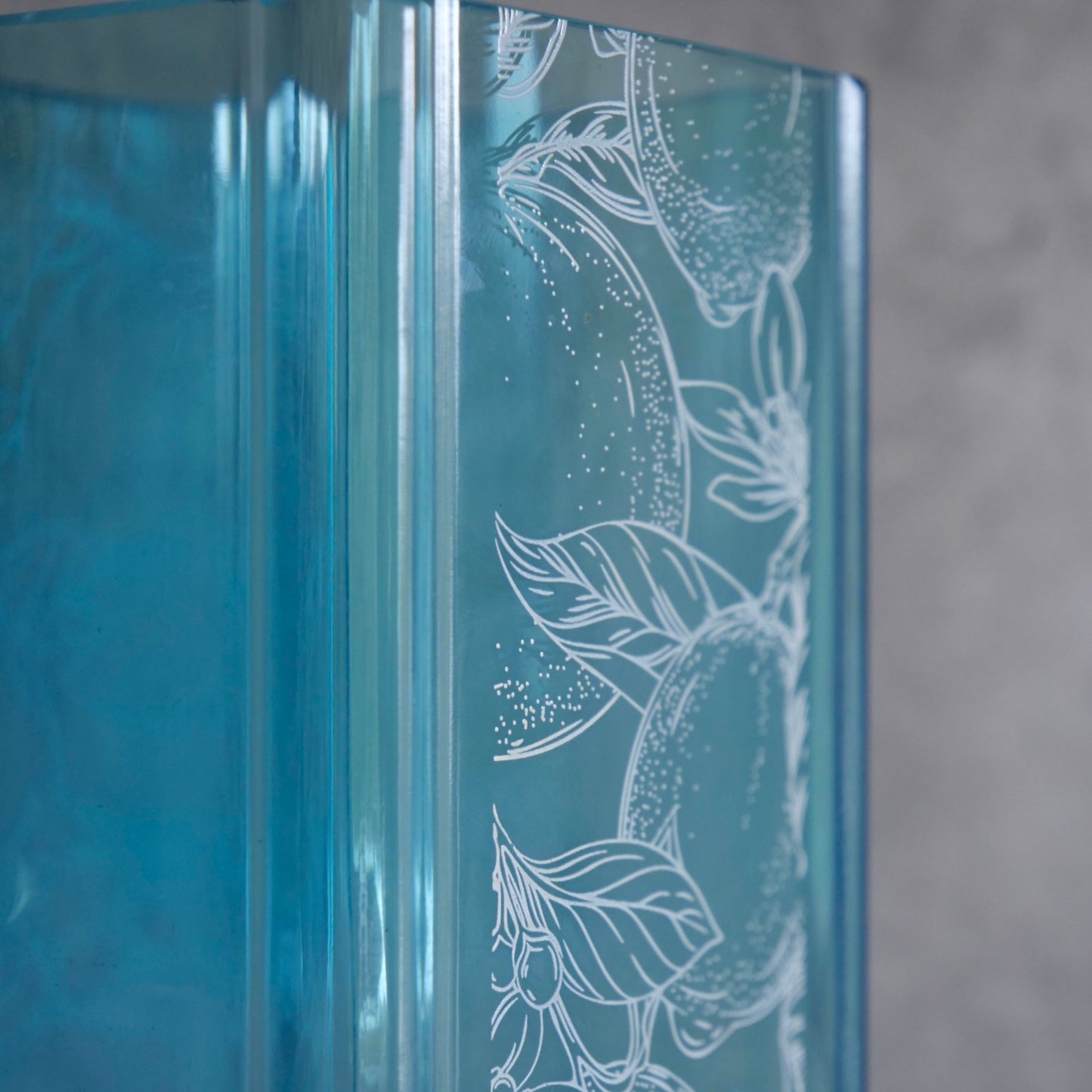 Tall Bombay Sapphire Premier Cru Gin Glass