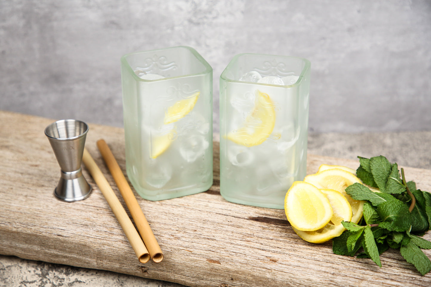 Bombay Sapphire Citron Presse Gin Glasses