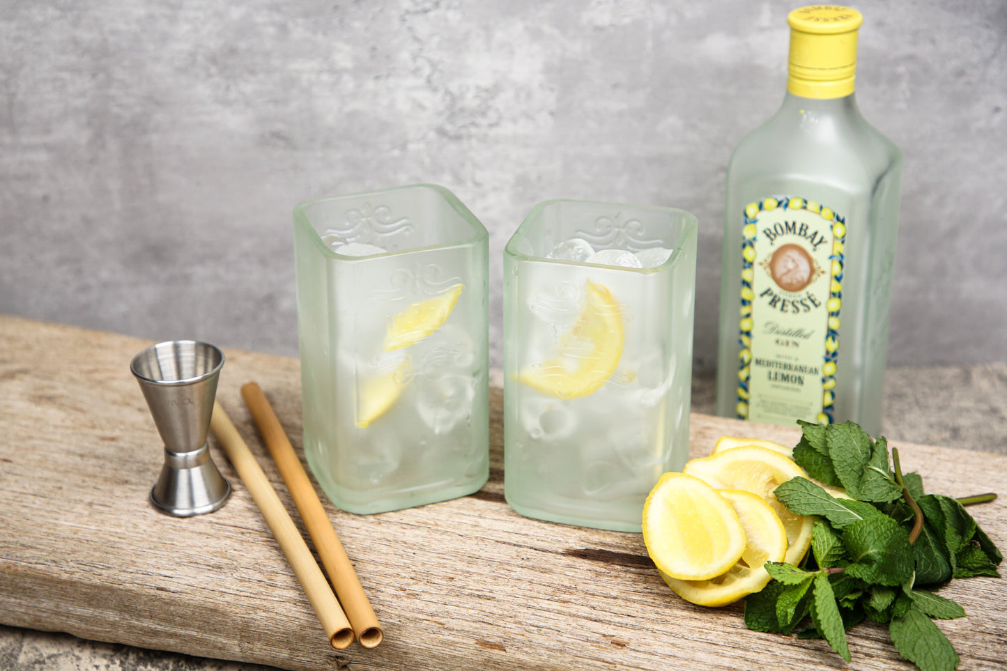 Bombay Sapphire Citron Presse Gin Glasses