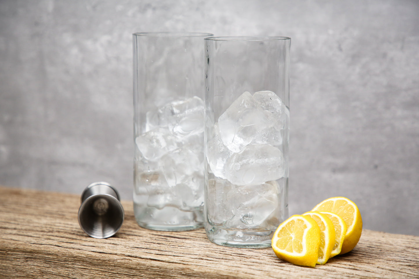 Set of Two Clear Pint Glass